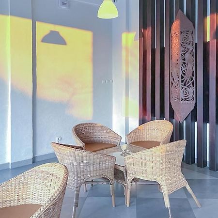 Urbanview Syariah Wisma Annisa Palangkaraya By Reddoorz ภายนอก รูปภาพ